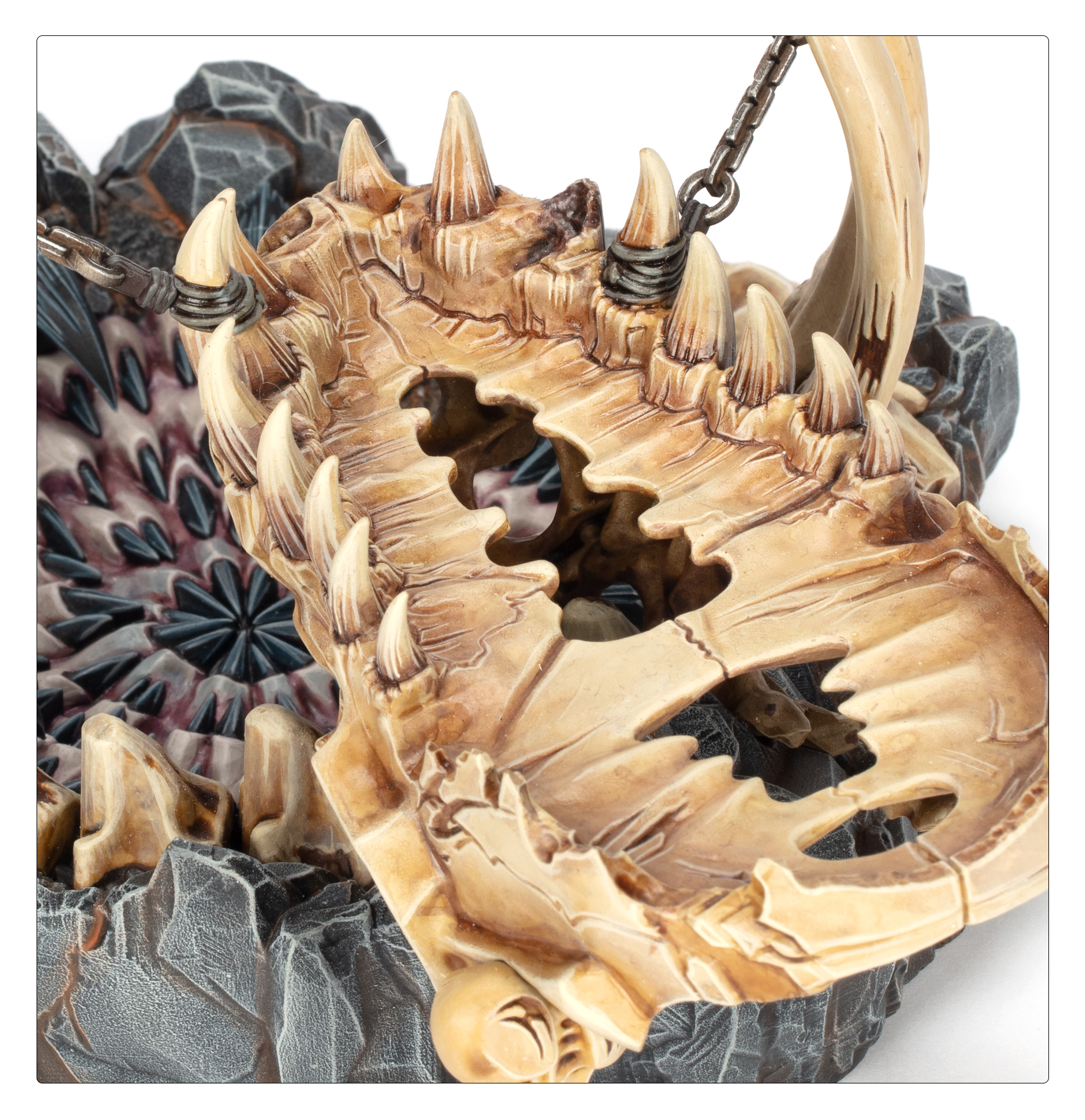 99120299098_OMMawpit05-6